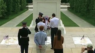 Lansing Christian School seniors lay a wreath at the Tomb of the Unknown Soldier in Arlington National Cemetery